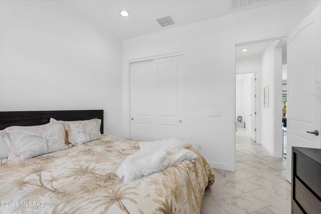 13455 N Cape Marigold Drive, Oro Valley, AZ 85755