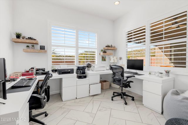 13455 N Cape Marigold Drive, Oro Valley, AZ 85755