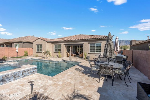 13455 N Cape Marigold Drive, Oro Valley, AZ 85755