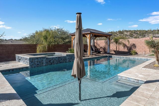 13455 N Cape Marigold Drive, Oro Valley, AZ 85755