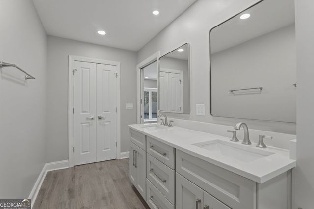 49 Ivy Gates NE, Atlanta, GA 30342