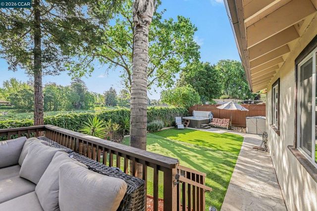 2035 Sherman Dr, Pleasant Hill, CA 94523