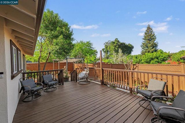 2035 Sherman Dr, Pleasant Hill, CA 94523