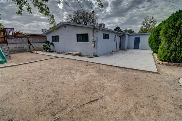 1100 Chama Street NE, Albuquerque, NM 87110