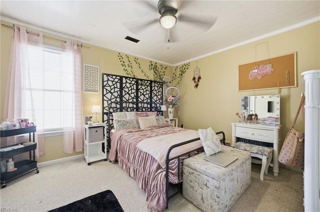 906 Dunhill WAY, Newport News, VA 23602