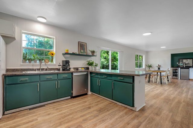 2117 Gibbs Drive, Tallahassee, FL 32303