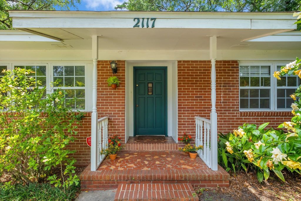 2117 Gibbs Drive, Tallahassee, FL 32303