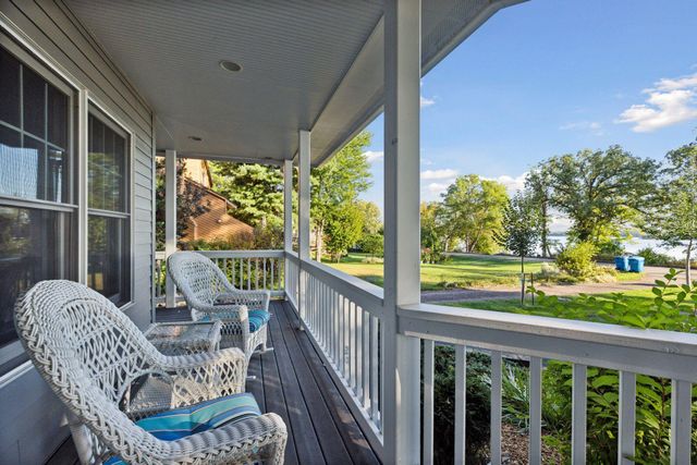 5371 W Bald Eagle Boulevard, White Bear Twp, MN 55110