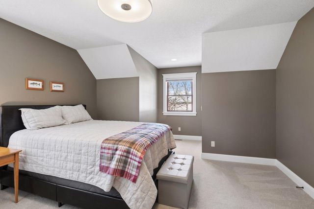 5371 W Bald Eagle Boulevard, White Bear Twp, MN 55110