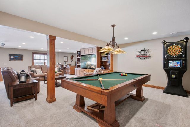 5371 W Bald Eagle Boulevard, White Bear Twp, MN 55110