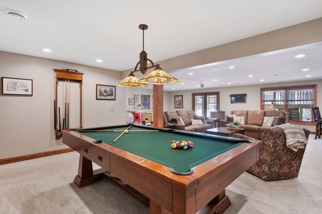 5371 W Bald Eagle Boulevard, White Bear Twp, MN 55110