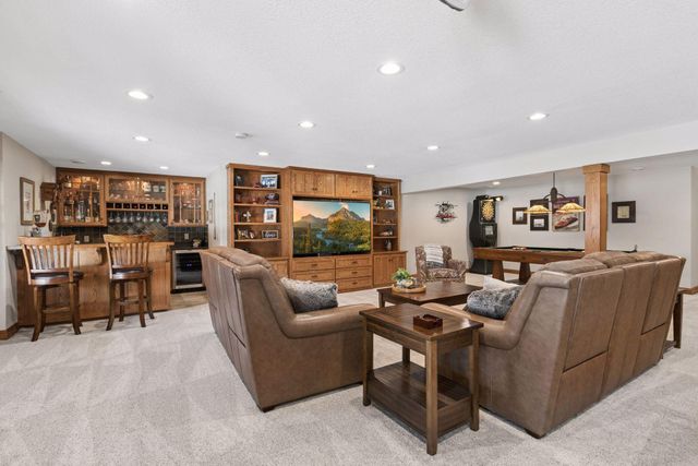 5371 W Bald Eagle Boulevard, White Bear Twp, MN 55110