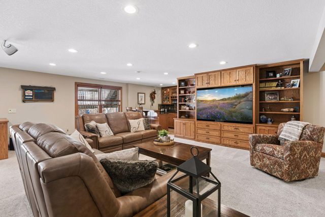 5371 W Bald Eagle Boulevard, White Bear Twp, MN 55110