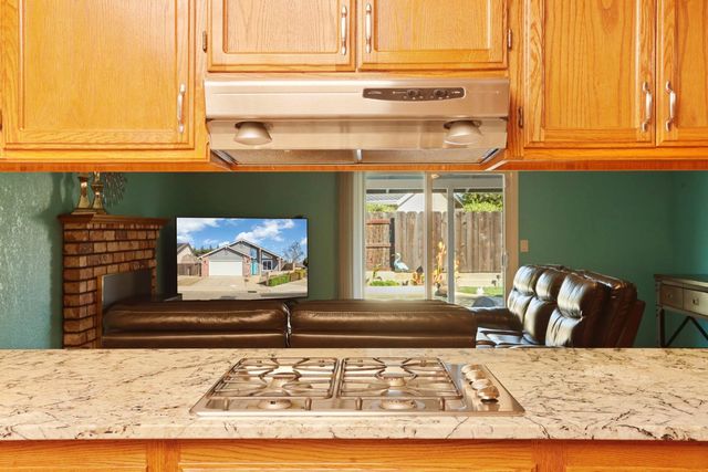 1601 Stanley Dr, Ripon, CA 95366