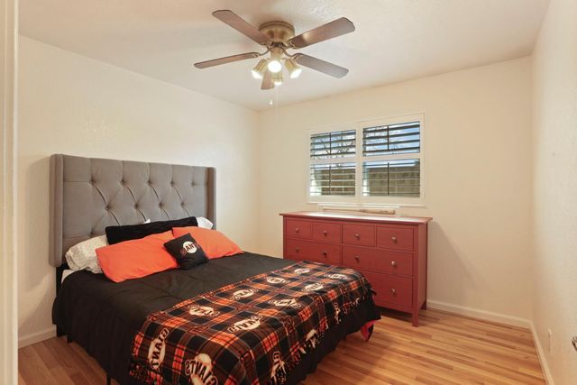 1601 Stanley Dr, Ripon, CA 95366