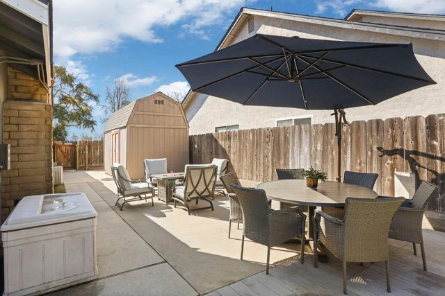 1601 Stanley Dr, Ripon, CA 95366