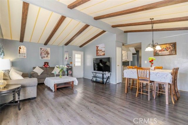 2330 E Avenue J8 121, Lancaster, CA 93535