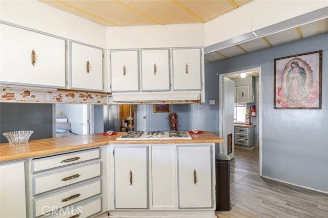 2330 E Avenue J8 121, Lancaster, CA 93535