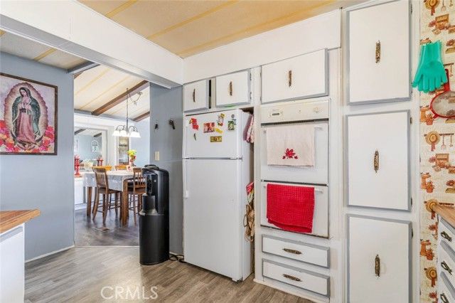 2330 E Avenue J8 121, Lancaster, CA 93535