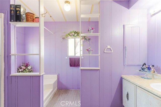 2330 E Avenue J8 121, Lancaster, CA 93535