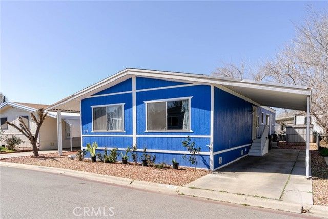 2330 E Avenue J8 121, Lancaster, CA 93535