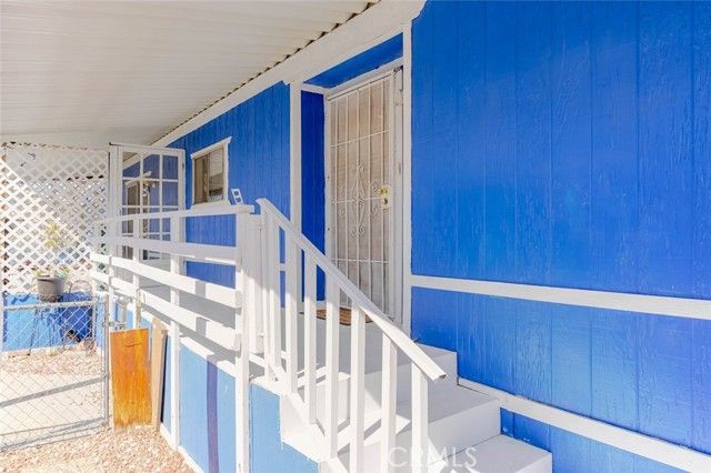 2330 E Avenue J8 121, Lancaster, CA 93535