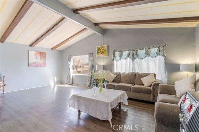 2330 E Avenue J8 121, Lancaster, CA 93535