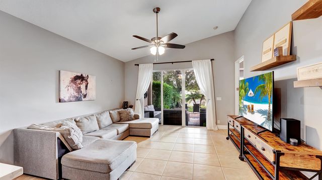 7373 Via Leonardo, Lake Worth, FL 33467