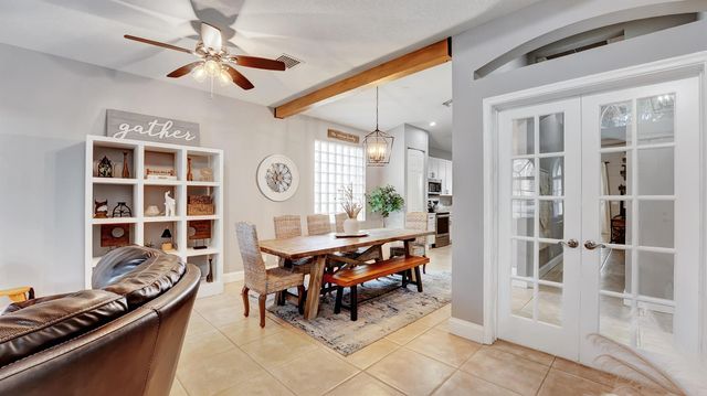 7373 Via Leonardo, Lake Worth, FL 33467