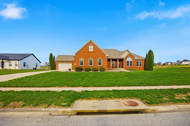 1045 Scenic Garden, Lawrenceburg, KY 40342