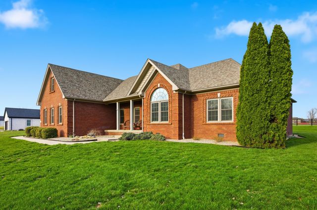 1045 Scenic Garden, Lawrenceburg, KY 40342