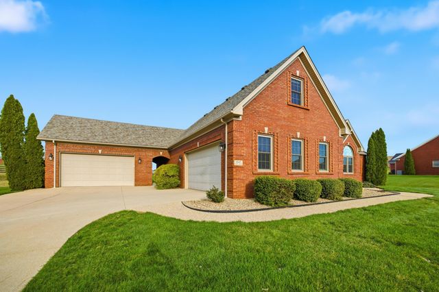 1045 Scenic Garden, Lawrenceburg, KY 40342