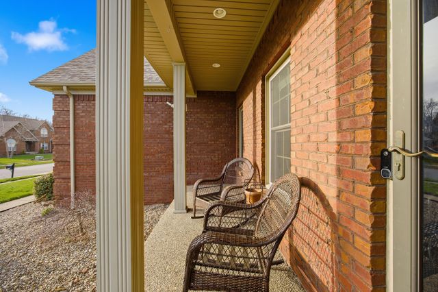 1045 Scenic Garden, Lawrenceburg, KY 40342
