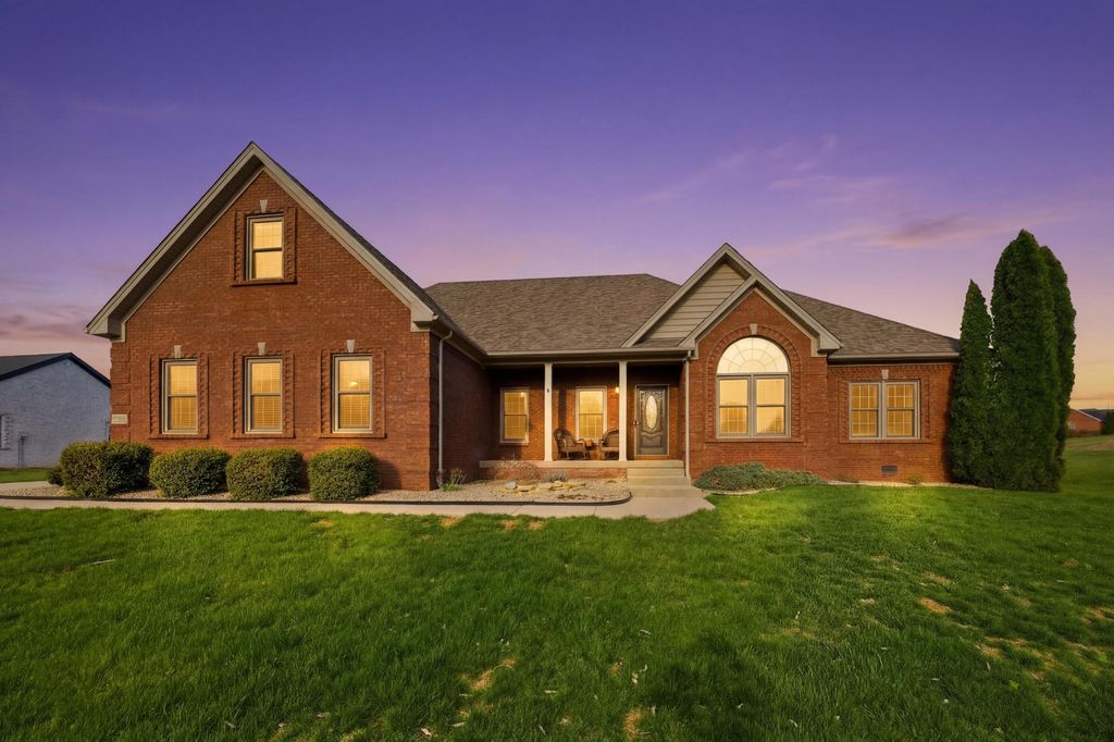 1045 Scenic Garden, Lawrenceburg, KY 40342