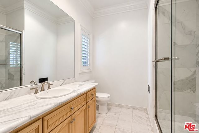 713 FOOTHILL Road, Beverly Hills, CA 90210