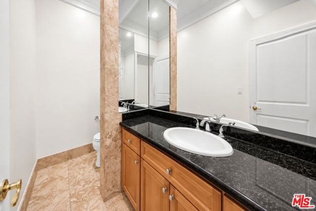 713 FOOTHILL Road, Beverly Hills, CA 90210