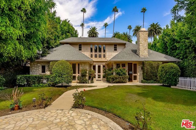713 FOOTHILL Road, Beverly Hills, CA 90210
