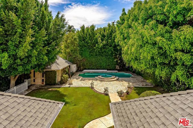 713 FOOTHILL Road, Beverly Hills, CA 90210