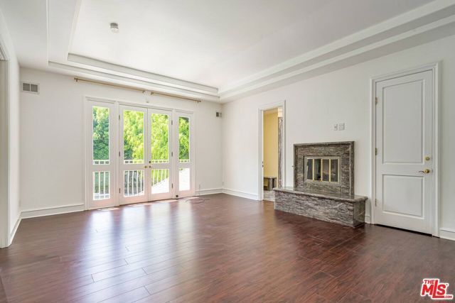 713 FOOTHILL Road, Beverly Hills, CA 90210