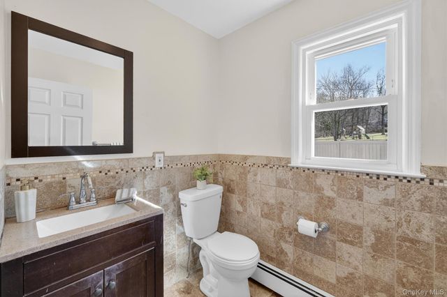 82 Taxter Road, Irvington, NY 10533