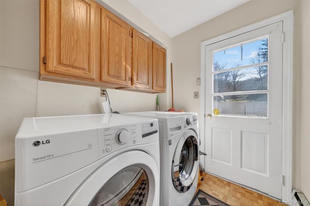 82 Taxter Road, Irvington, NY 10533