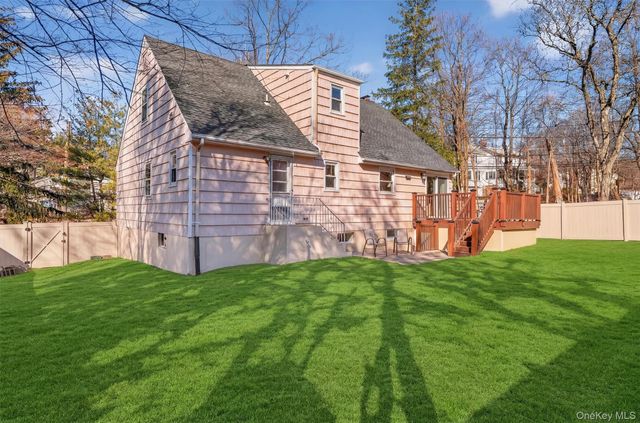 82 Taxter Road, Irvington, NY 10533