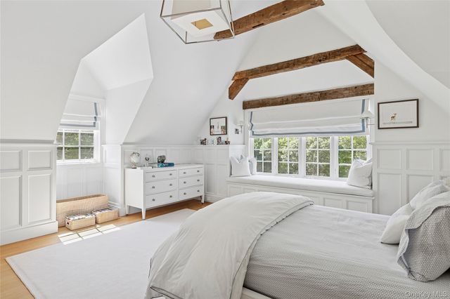 123 Abrahams Path, East Hampton, NY 11937