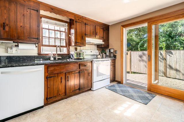 25 Bakers Drive, Harwich, MA 02645