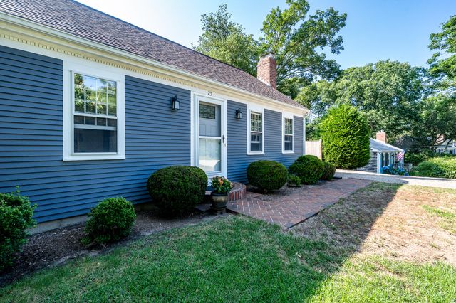 25 Bakers Drive, Harwich, MA 02645