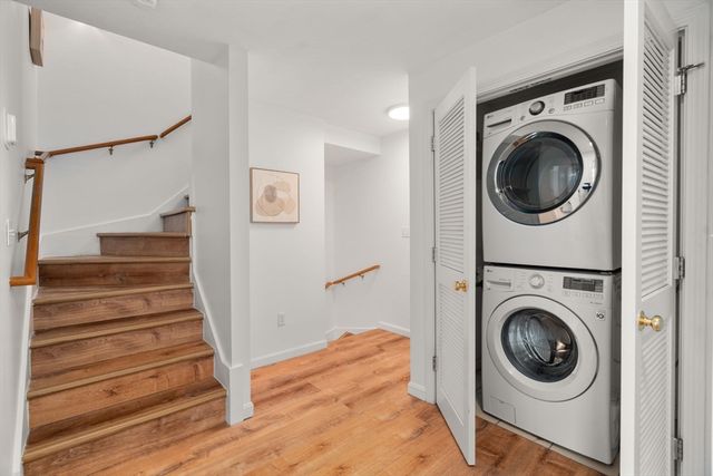 110 Coolidge Hill Rd 2, Watertown, MA 02472