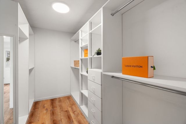 110 Coolidge Hill Rd 2, Watertown, MA 02472