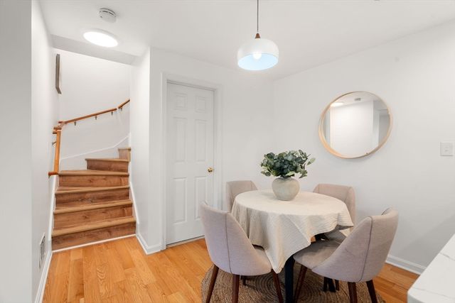 110 Coolidge Hill Rd 2, Watertown, MA 02472