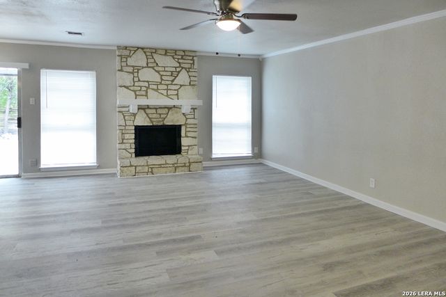10318 CONE HILL DR, San Antonio, TX 78245