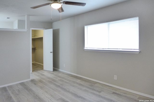 10318 CONE HILL DR, San Antonio, TX 78245